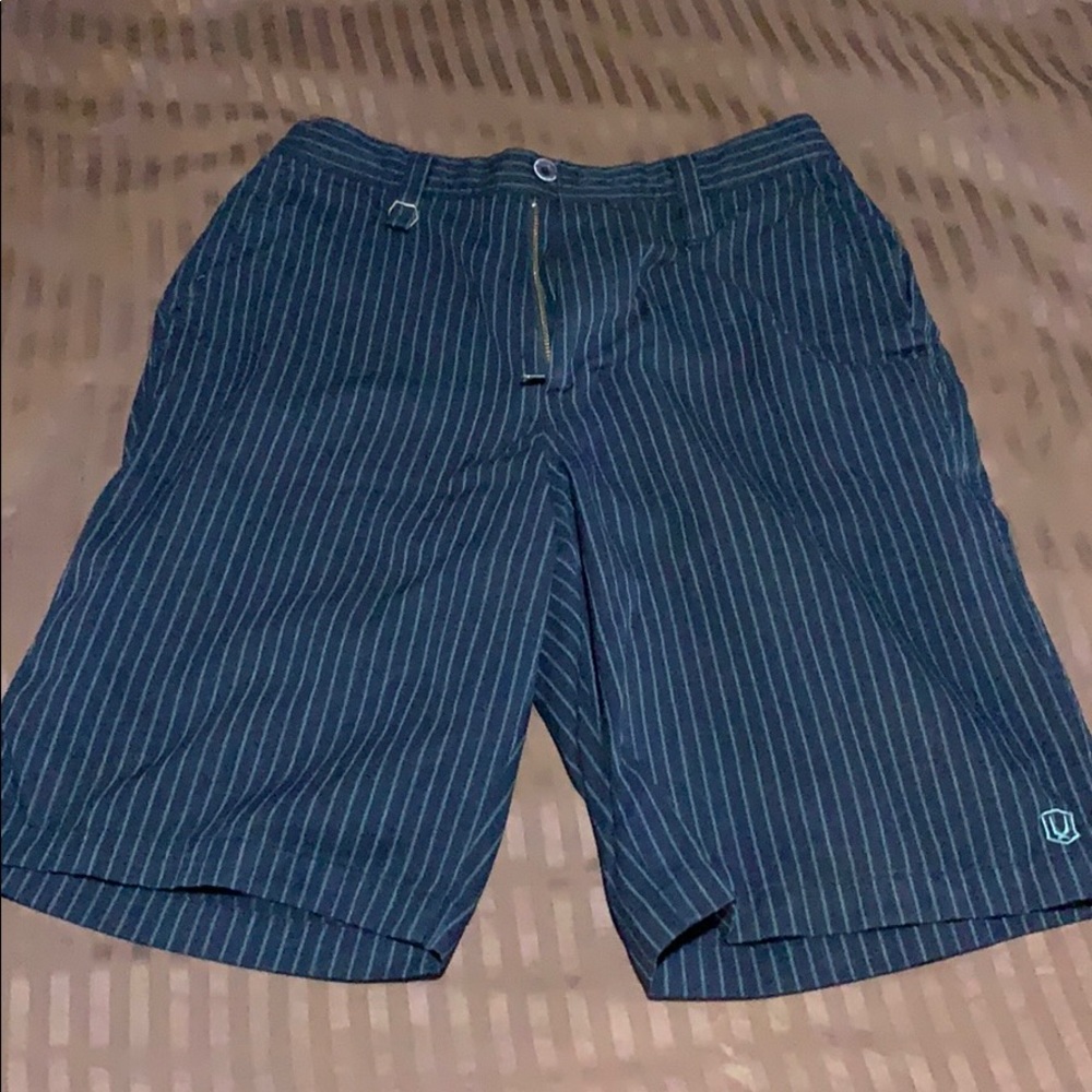 Red Sand shorts